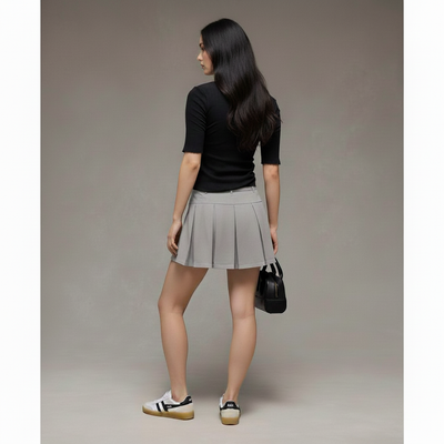 Gonna Mini Plissettata in Maglia con Cintura